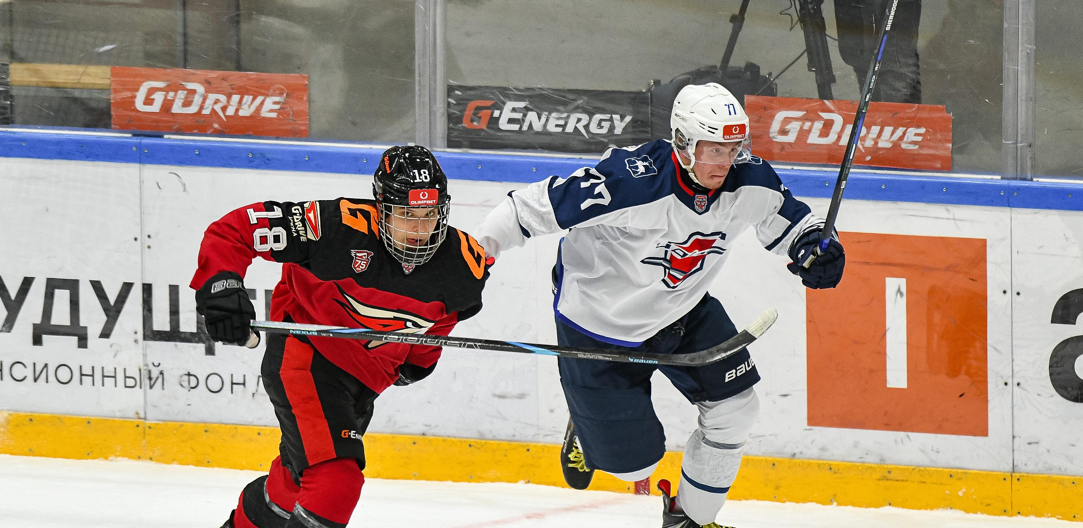 Уступаем во втором матче с «Омскими Ястребами»