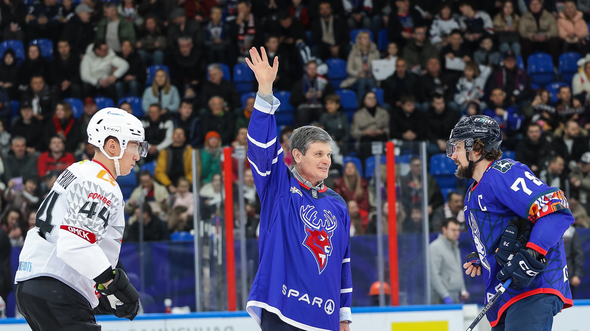 День рождения ОМК на матче «Торпедо»