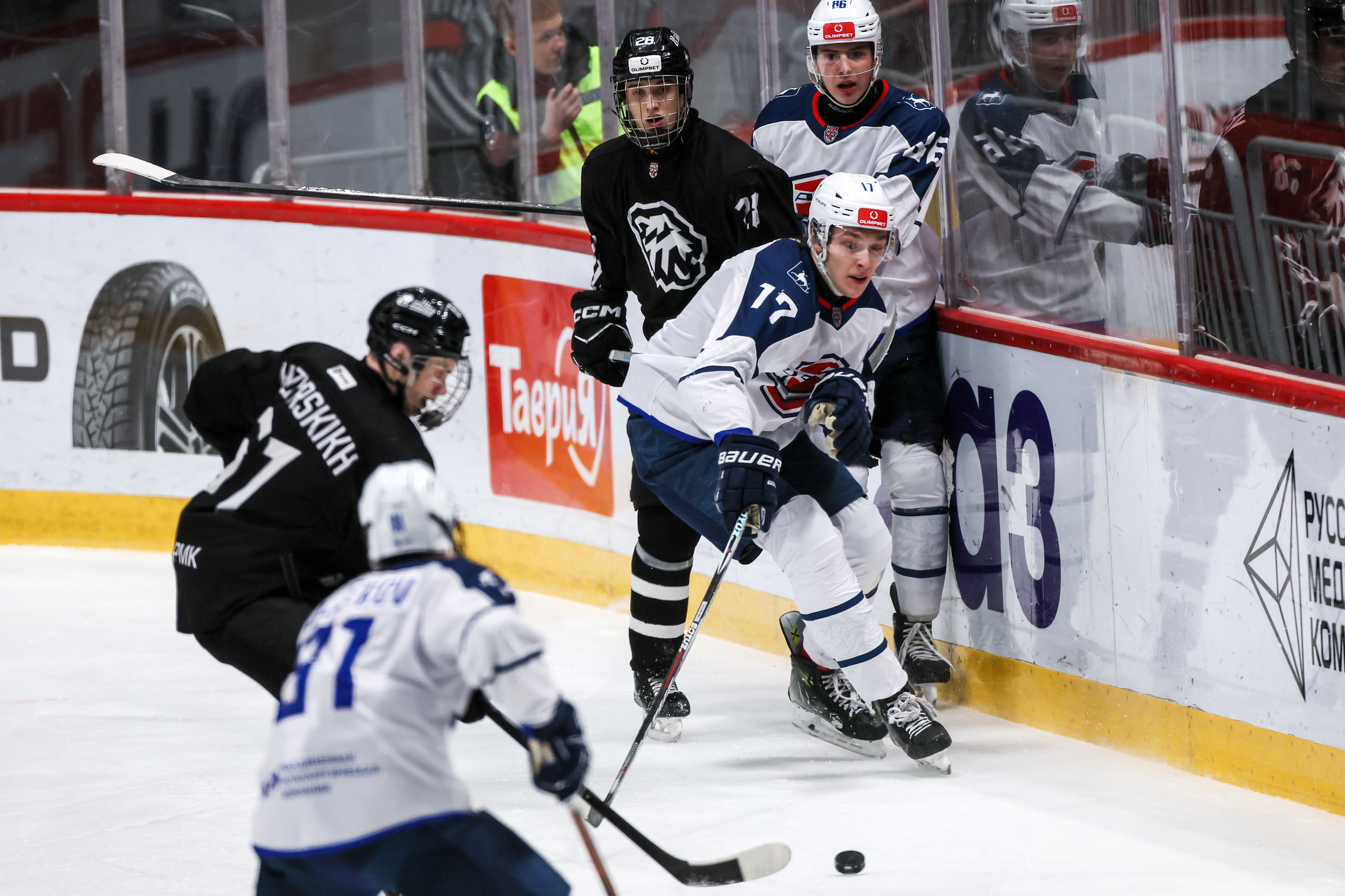 «Белые Медведи» — «Чайка» 0:2